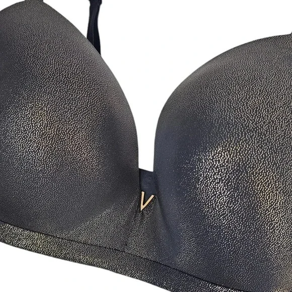 Victoria's Secret Black Shimmery Push-Up Bra - Picture 6 of 6